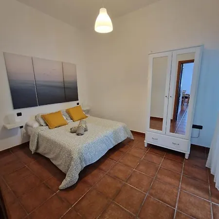 Casa Calandrilla 公寓 *