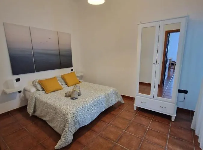 Casa Calandrilla Apartment *